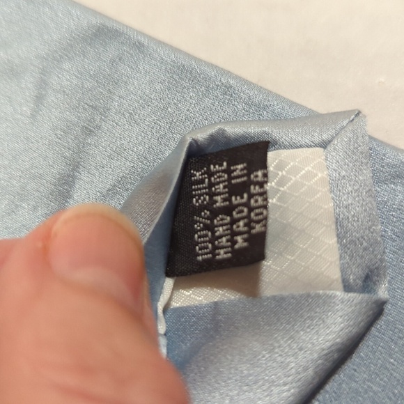 Bruno Piattelli Men's Baby Blue 100% Silk Tie Made in Korea - Picture 3 of 5